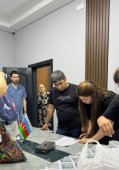 26.05.2026  Nizami Bələdiyyəsi tərəfindən şəhid və qazi ailələrinə bayram sovqatları təqdim olunub